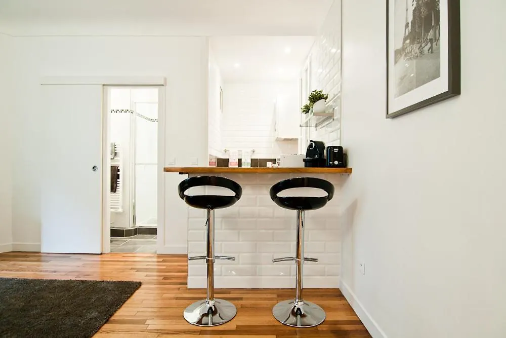 Elegant Appartement Proche Champs Elysees Paris 0*,  France