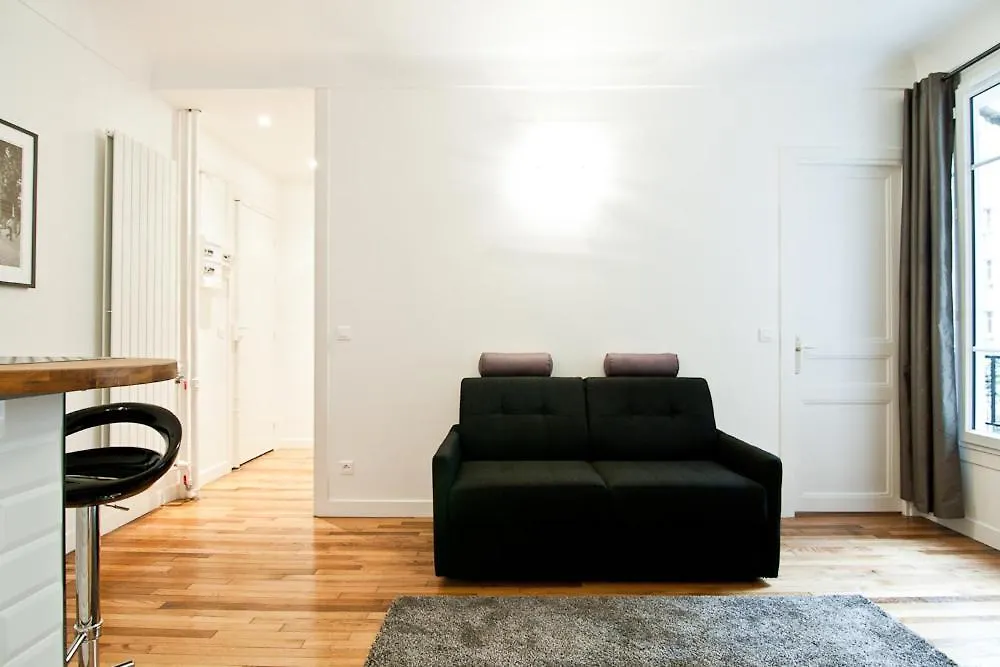 Appartamento Elegant Appartement Proche Champs Elysees Parigi Francia